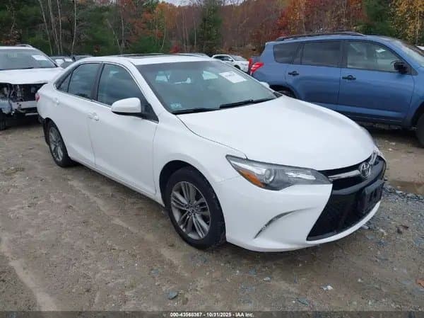 Toyota Camry 2016