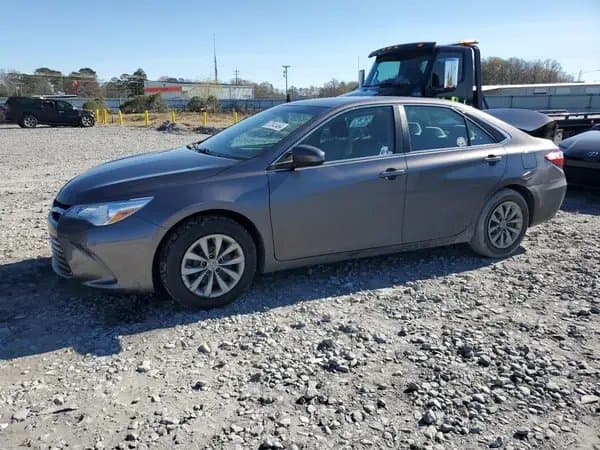 Toyota Camry 2016