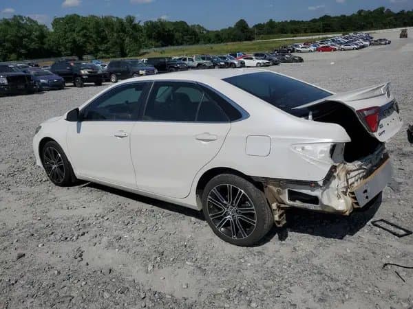 Toyota Camry 2016