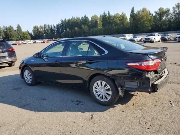 Toyota Camry 2016