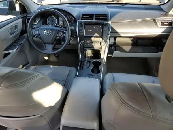 Toyota Camry 2016