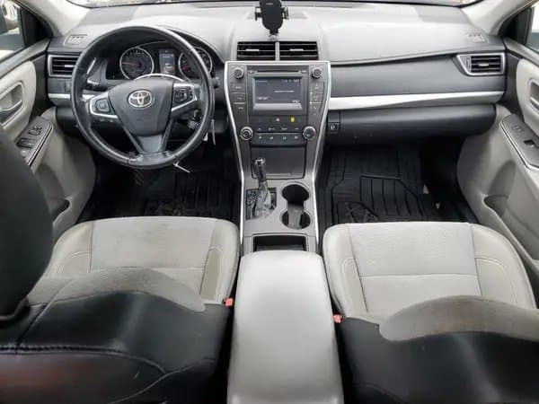 Toyota Camry 2016