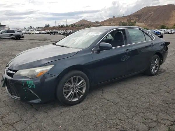 Toyota Camry 2016