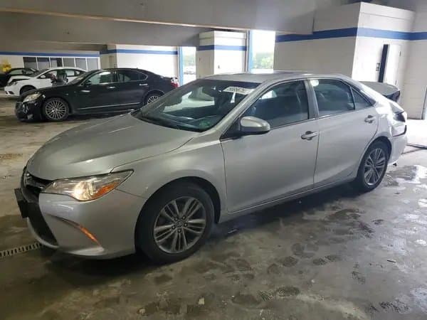 Toyota Camry 2016