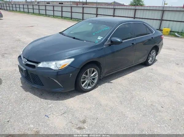 Toyota Camry 2016