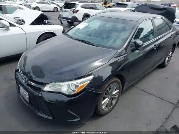 Toyota Camry 2016