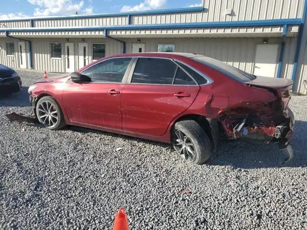 Toyota Camry 2016