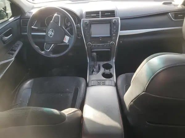 Toyota Camry 2016