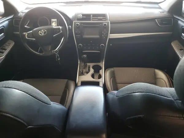 Toyota Camry 2016