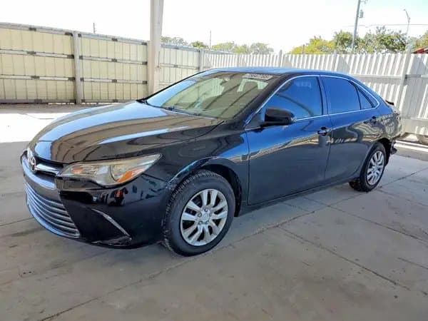 Toyota Camry 2016