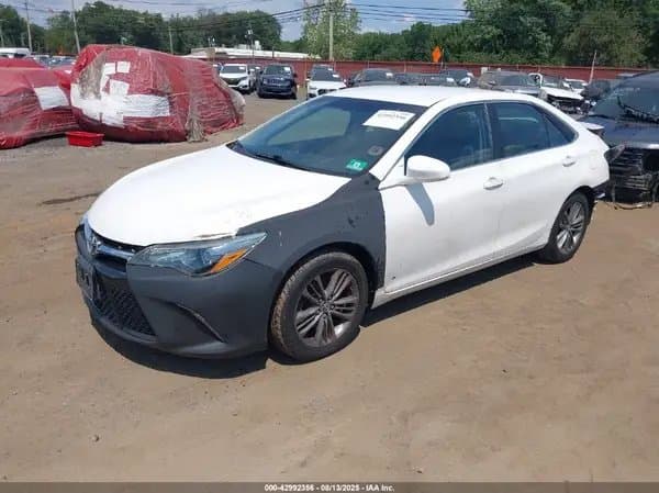 Toyota Camry 2016