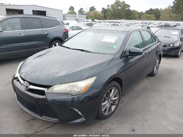 Toyota Camry 2016