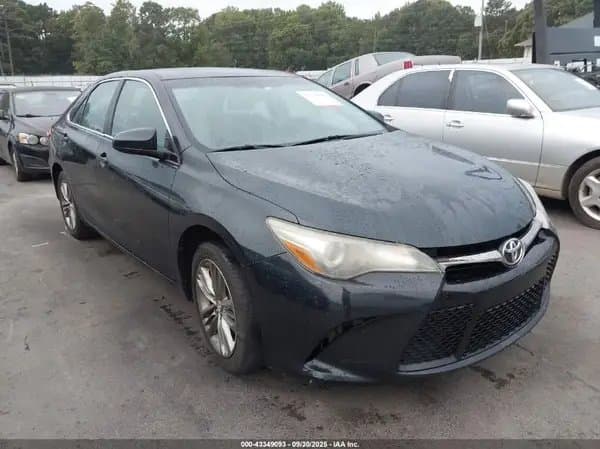 Toyota Camry 2016