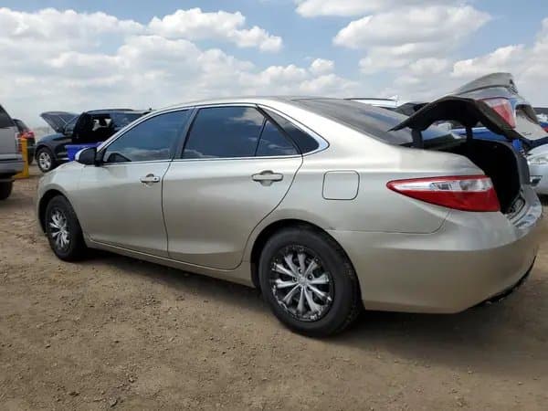 Toyota Camry 2016