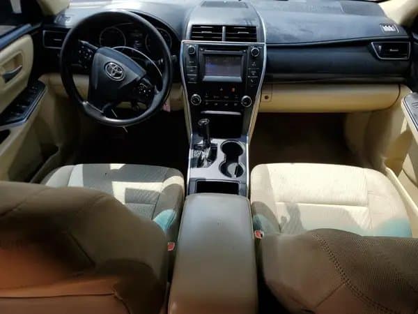 Toyota Camry 2016