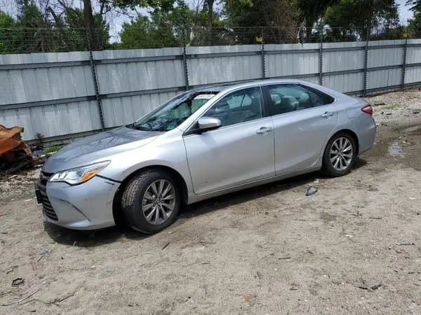 Toyota Camry 2016