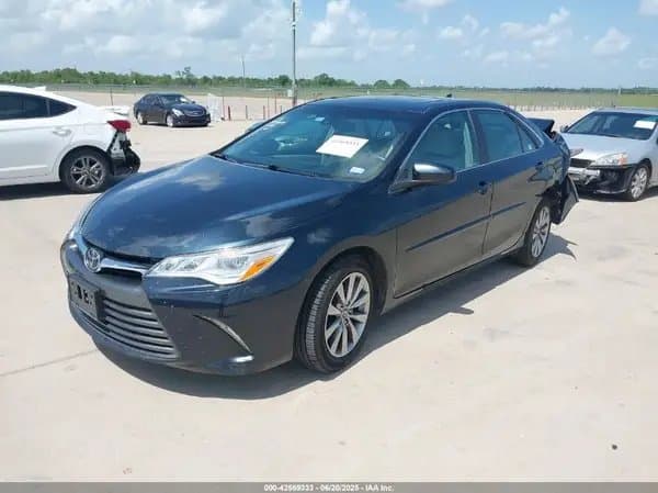 Toyota Camry 2016