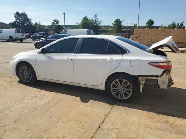 Toyota Camry 2016
