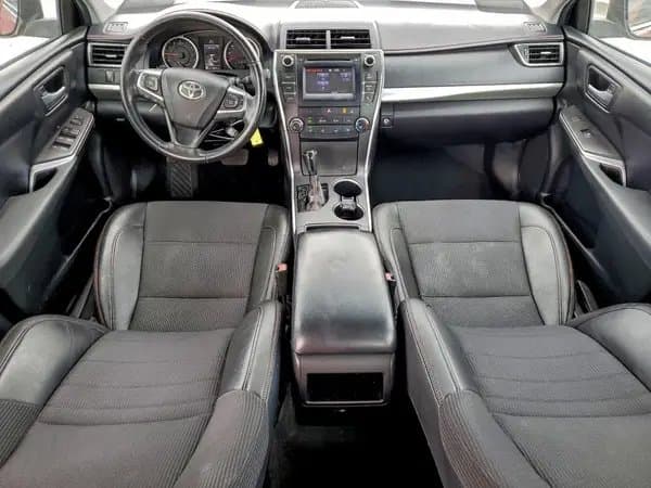 Toyota Camry 2016