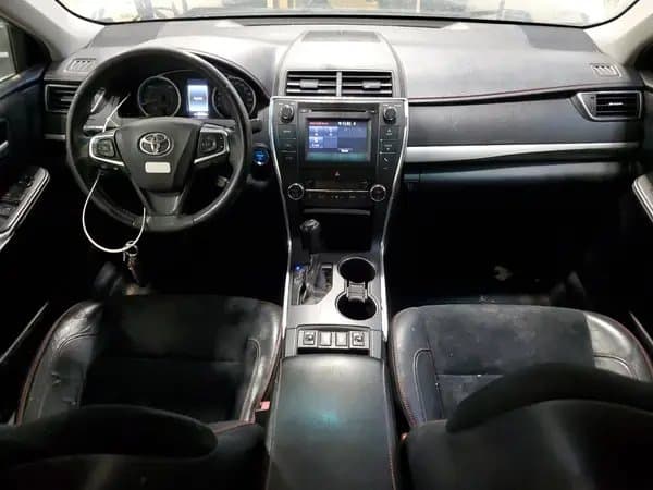 Toyota Camry 2017