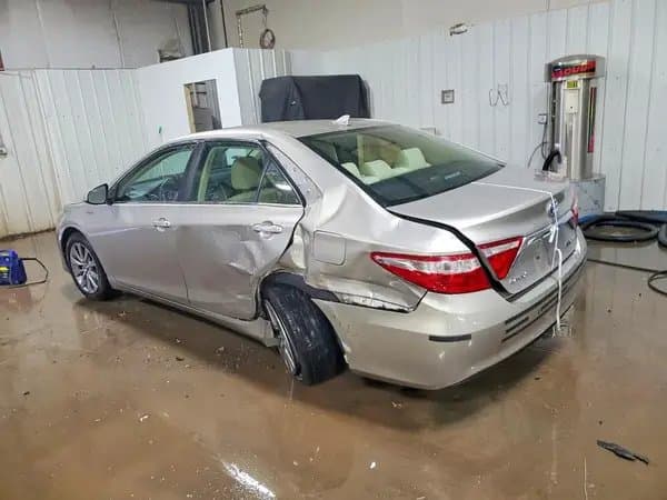 Toyota Camry 2017