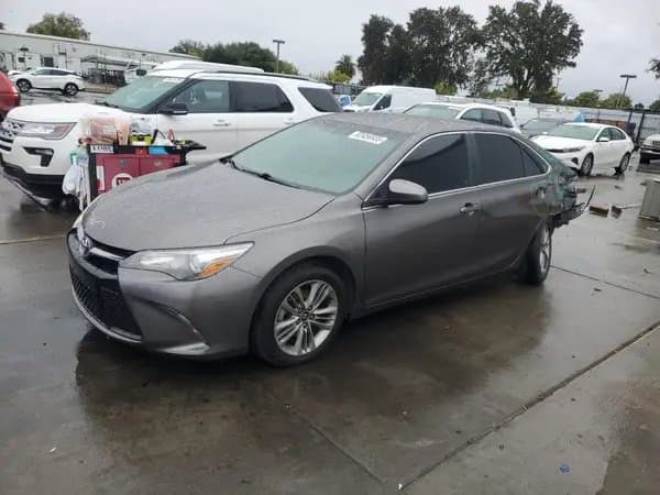 Toyota Camry 2017