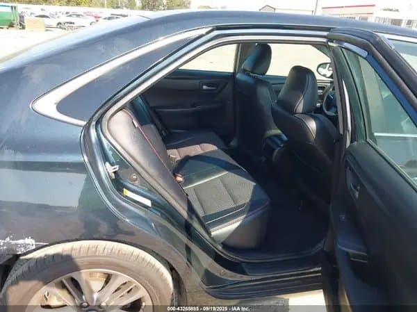 Toyota Camry 2017