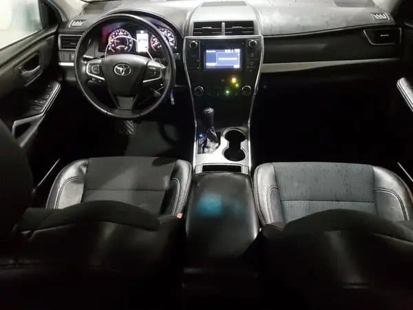 Toyota Camry 2017
