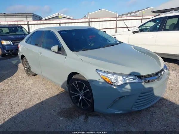 Toyota Camry 2017