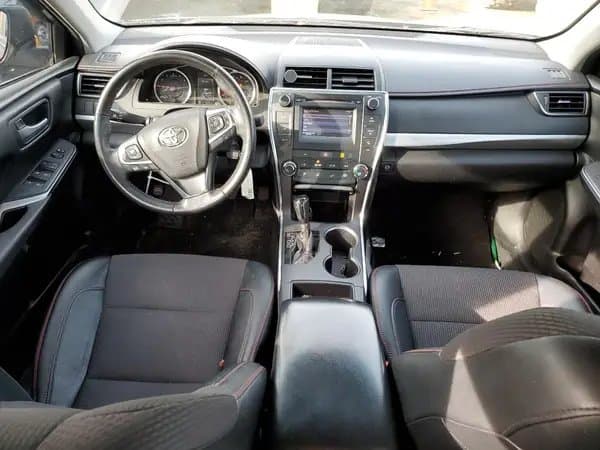 Toyota Camry 2017