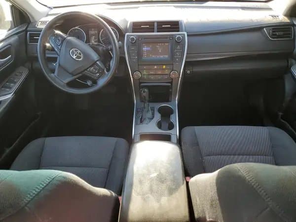 Toyota Camry 2017