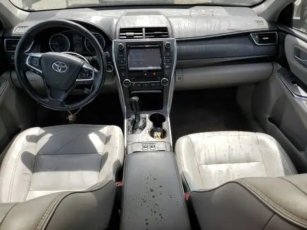 Toyota Camry 2017