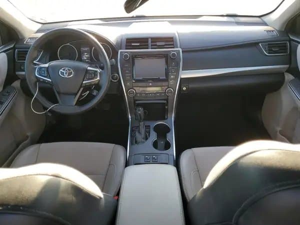 Toyota Camry 2017