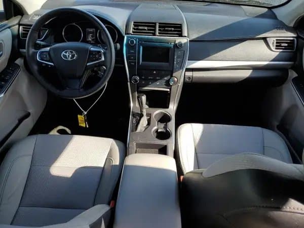 Toyota Camry 2017