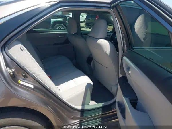 Toyota Camry 2017