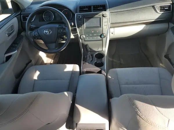 Toyota Camry 2017