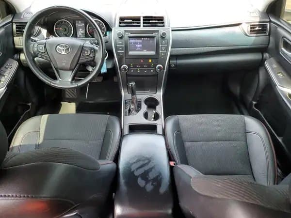 Toyota Camry 2017