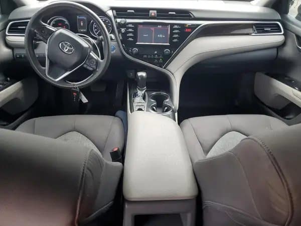 Toyota Camry 2018