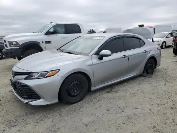 Toyota Camry 2018