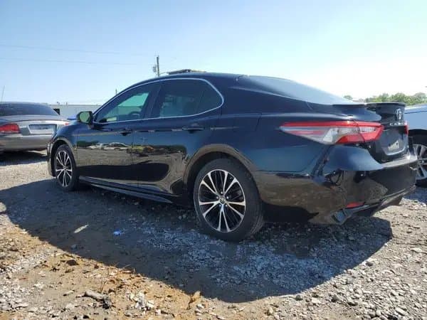 Toyota Camry 2018