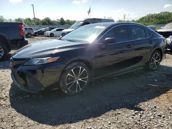 Toyota Camry 2018