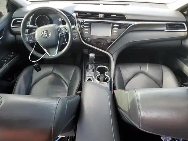 Toyota Camry 2018