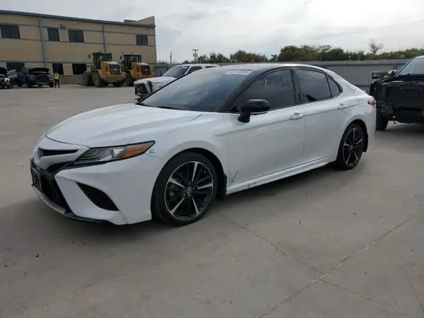 Toyota Camry 2018