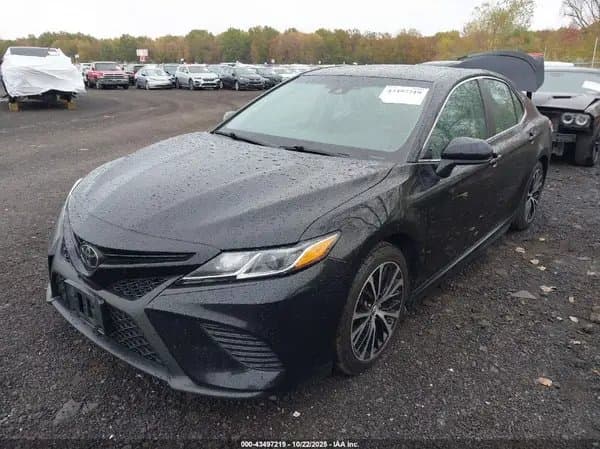 Toyota Camry 2018
