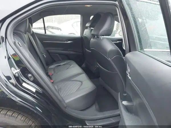 Toyota Camry 2018