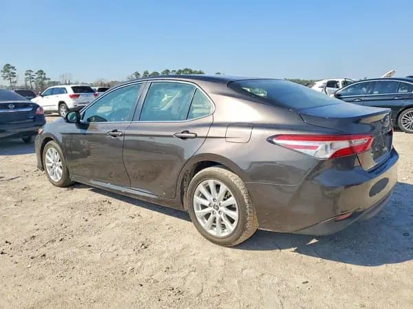 Toyota Camry 2018