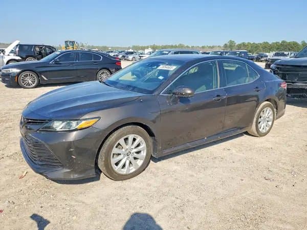 Toyota Camry 2018