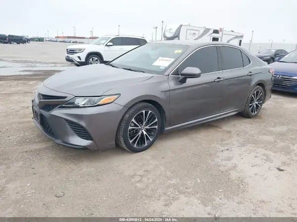 Toyota Camry 2018
