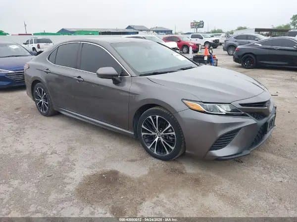 Toyota Camry 2018