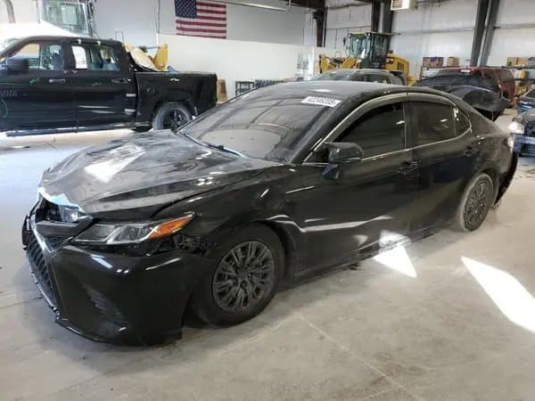 Toyota Camry 2018